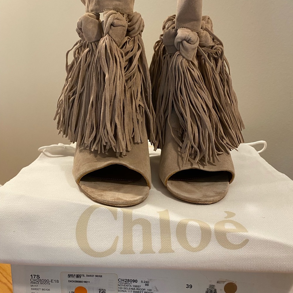 Women’s Chloe Boots